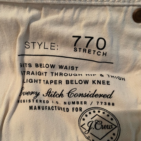 J. Crew 770 Straight Leg Jeans White Excellent Used Condition Size 28 x 32 - Picture 6 of 6